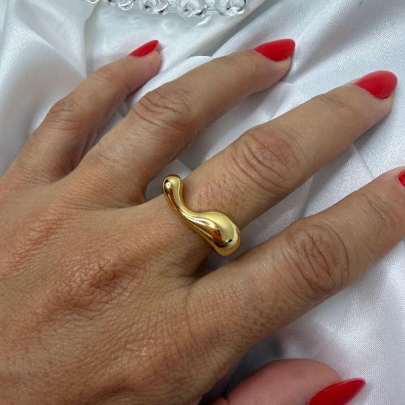 Anel Orgânico Design Ondulado Regulável - Banhado em Verniz Italiano