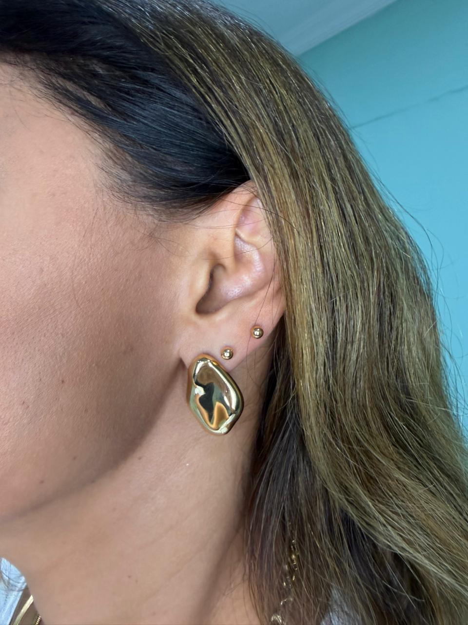 Brinco Design Orgânico - Banhado a Ouro 18k