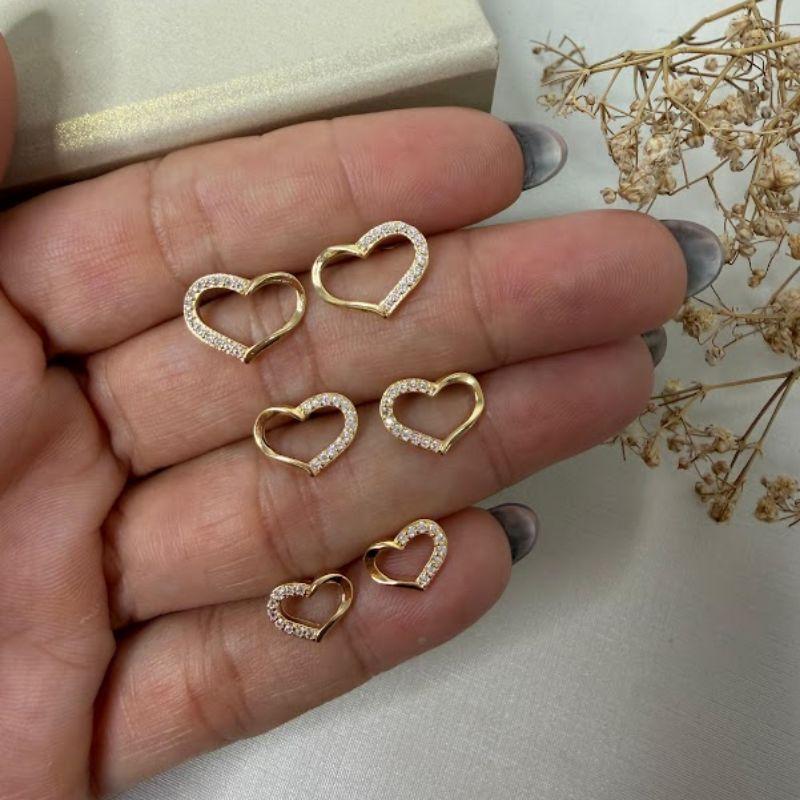 Trio de Brincos de Coração Vazado com Cravejados Zircônias - Banhado a Ouro 18k