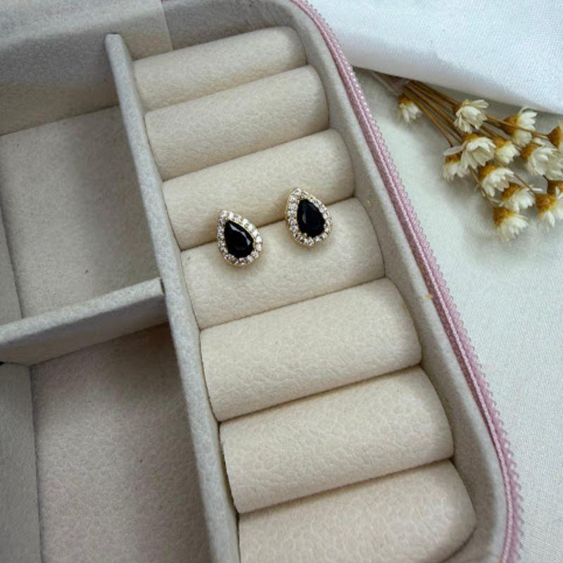 Brinco Pequeno Gota Preta com Cravejado Zircônias - Banhado a Ouro 18k