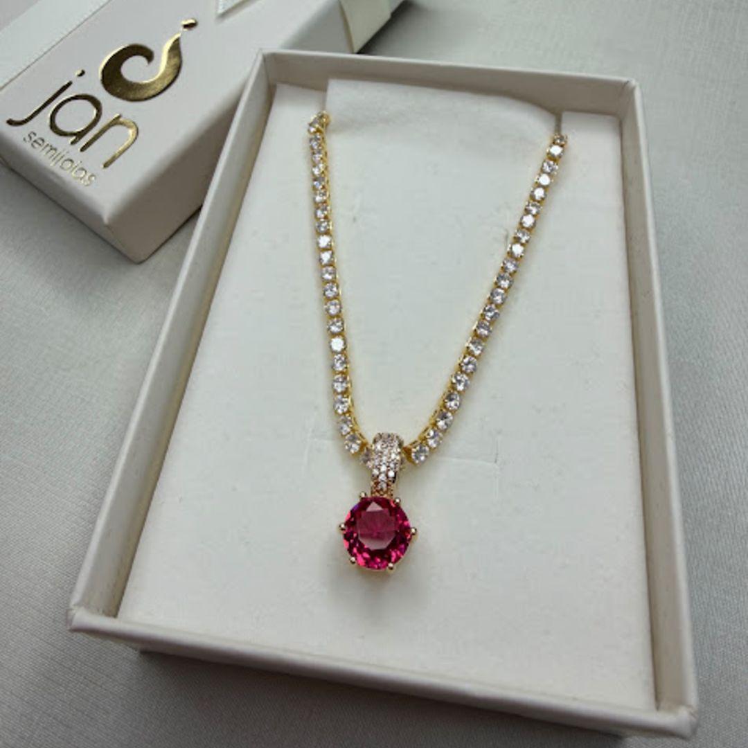 Colar Riviera com Pingente Solitário de Zircônia Pink - Banhado a Ouro 18k